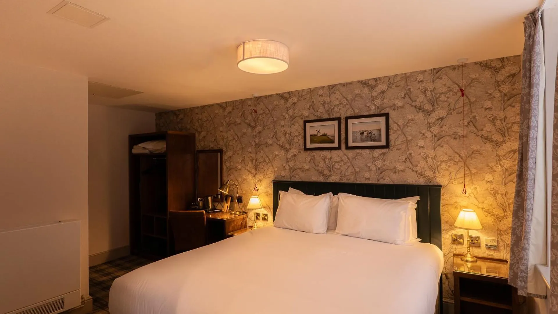 Offshore - The Inn Collection Group Lytham St Annes 3*,